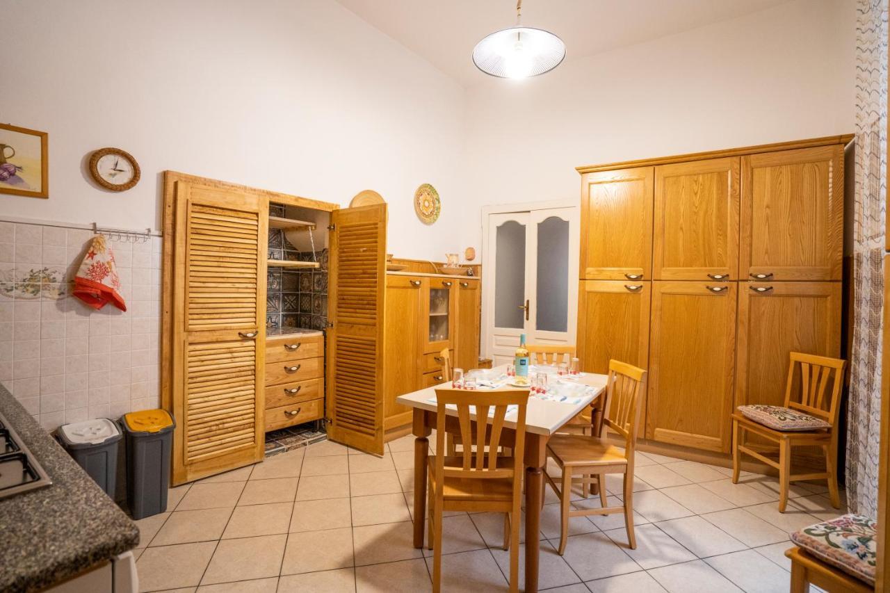 特罗佩阿La Casina Nel Centro公寓 外观 照片